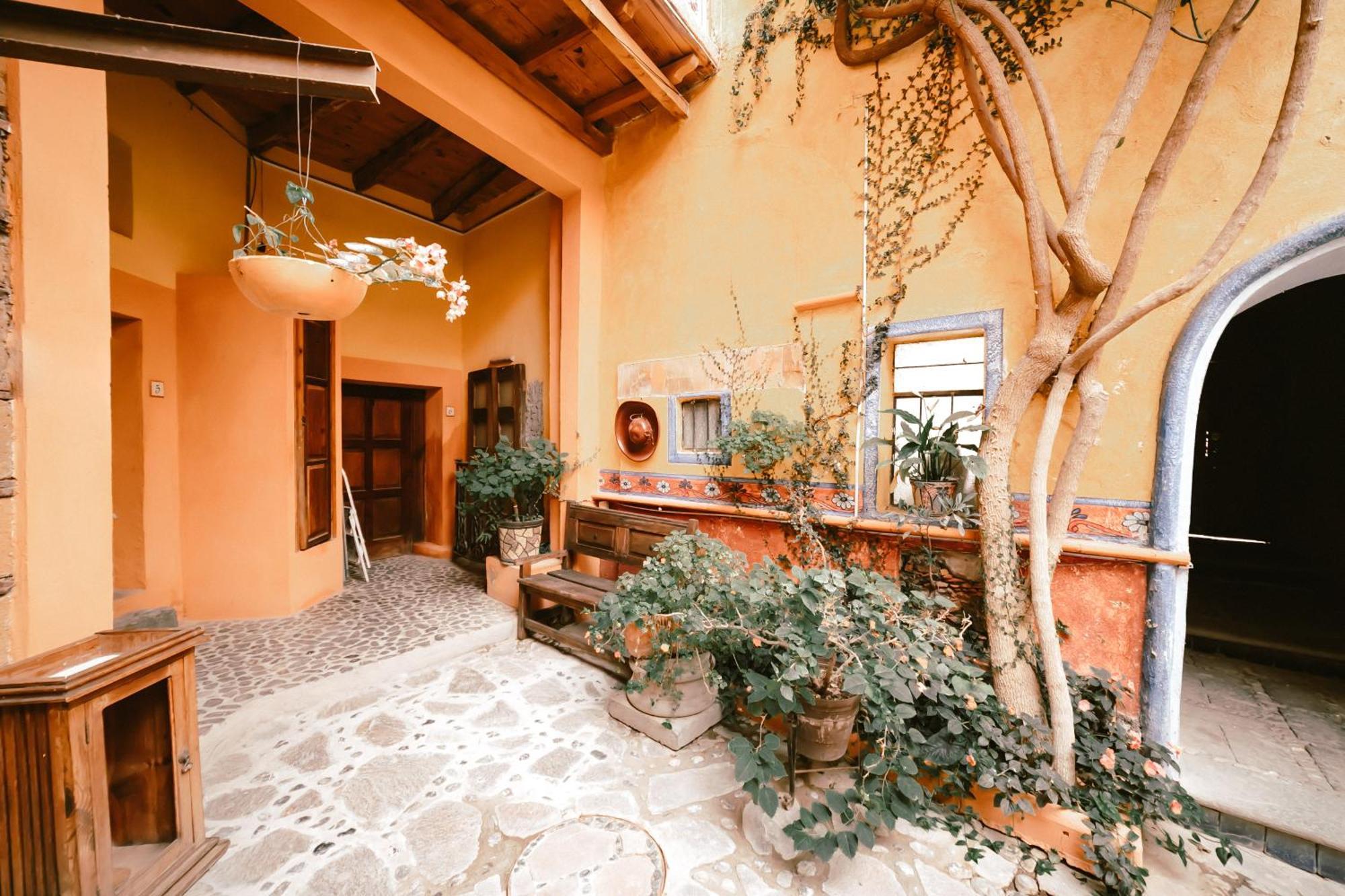 Hotel Casamia Dolores Hidalgo Exterior foto